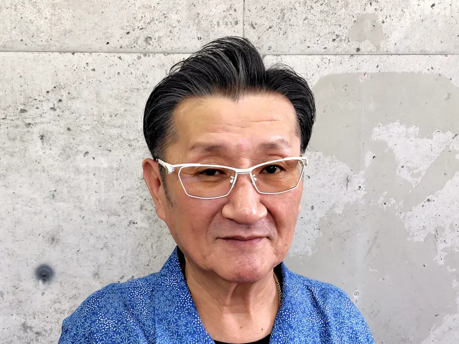 天神・赤坂・大名60代男性の髪型-サイドバック風ツーブロック