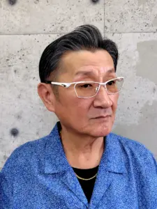 天神・赤坂・大名60代男性の髪型ーサイドバック風ツーブロック：サイド1